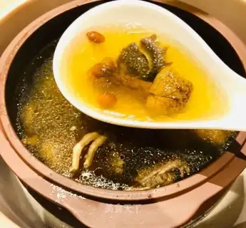 Sancho sea cucumber soup