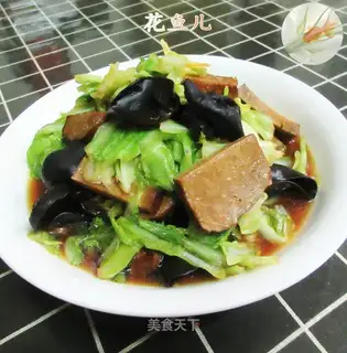 Black mussel ham and cabbage