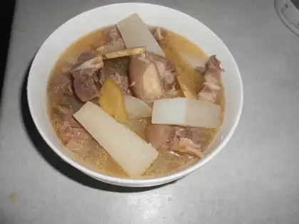 Radish mutton soup