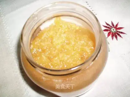 Homemade sweet apple sauce