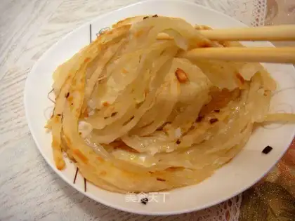 Golden silk scallion pancake