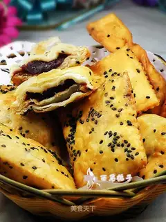 Crispy bean paste crisp