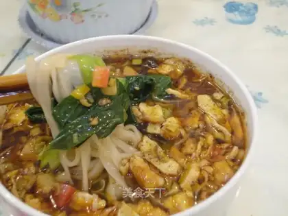 sour noodle soup