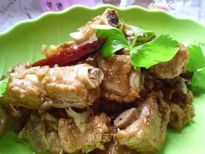 Nine-made tangerine peel pork ribs