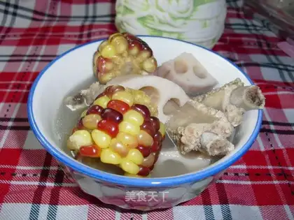 Corn lotus root pork ribs soup