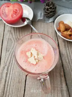 Apple tomato juice