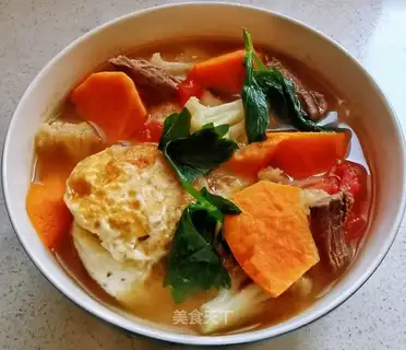 Beef egg and vegetable soup