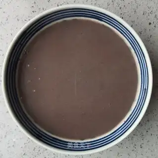 Three black dates