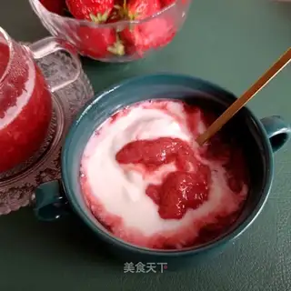 Jelly and yogurt