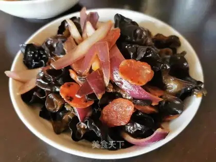 Blackwood onion fried sausage