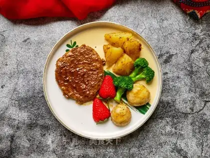 Black pepper steak with broccoli