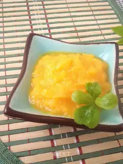 Fresh orange sauce