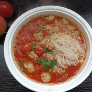 Meatball tomato soup