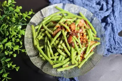 Five flowers and beans