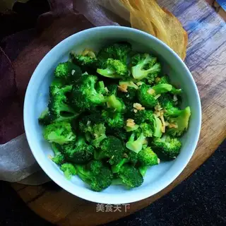 Tea and oil and broccoli