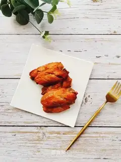 Precious chicken wings