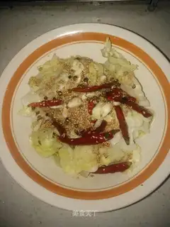 Spicy hand tore the dishes
