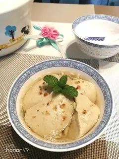Black bean sweet tofu brain