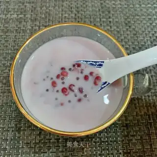 Milk, red beans, Simi
