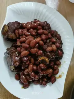 Sour and sweet steak peanuts