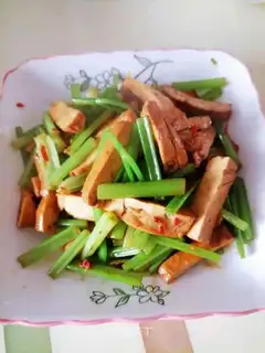 Celery fried beans