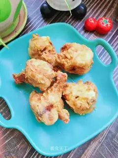 Cracker onion wings