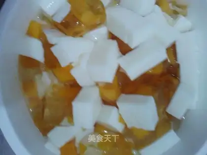 Mango jelly pudding