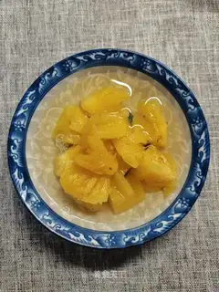 Pineapple can
