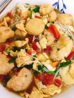 Tomato egg noodles
