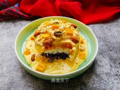 Mango yogurt and mashed potatoes