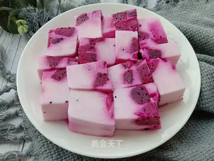 Flamingo pudding
