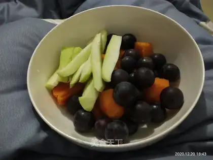 Diversity of fruit