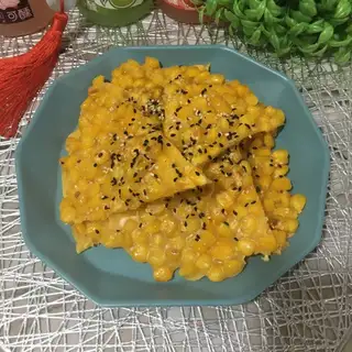 Gold corn brand
