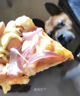 Shrimp larvae pizza
