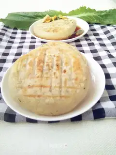 Eggs, cabbage, pie