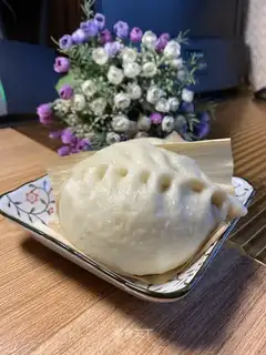 Porridge pork buns