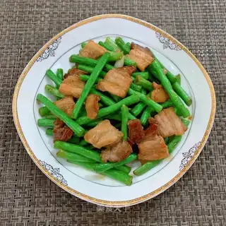 Bean-breaded meat