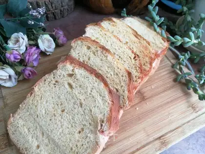 Polish flamingo toast