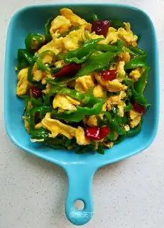 Pepper fried eggs