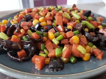 Garlic ham and sausage corn