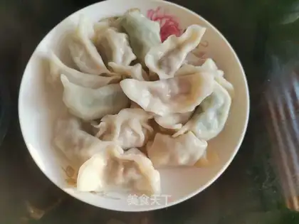 A mushroom dumpling