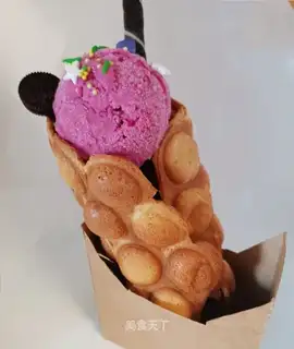 Egg boy ice cream