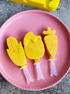 Mango cream ice cream