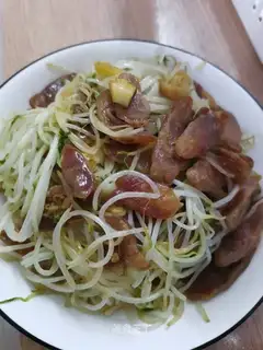 Weenie sprouts