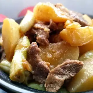 Plum stew potatoes