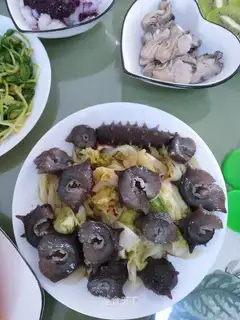 Frozen mushrooms and sea cucumber eggs
