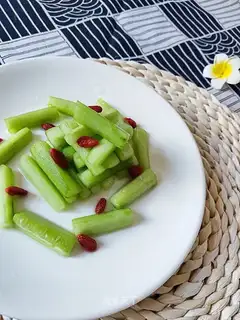 Sour cucumber