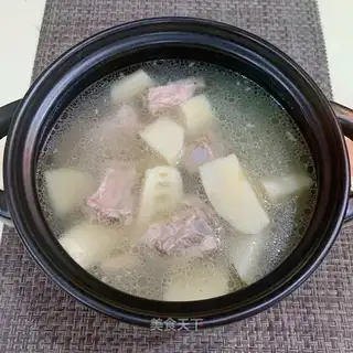 Fresh steak soup