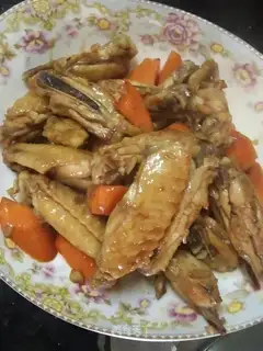 Garlic Coke chicken wings