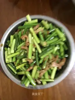Garlic meat